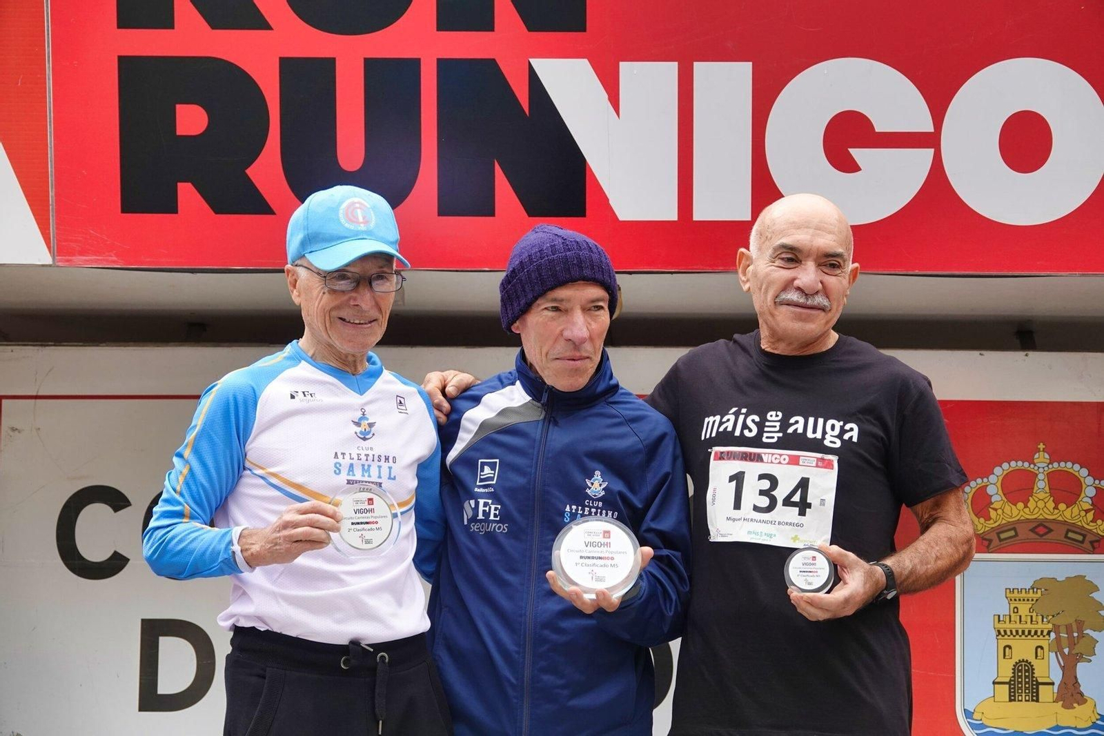 Premios de la carrera Vigo+11 en Coia.