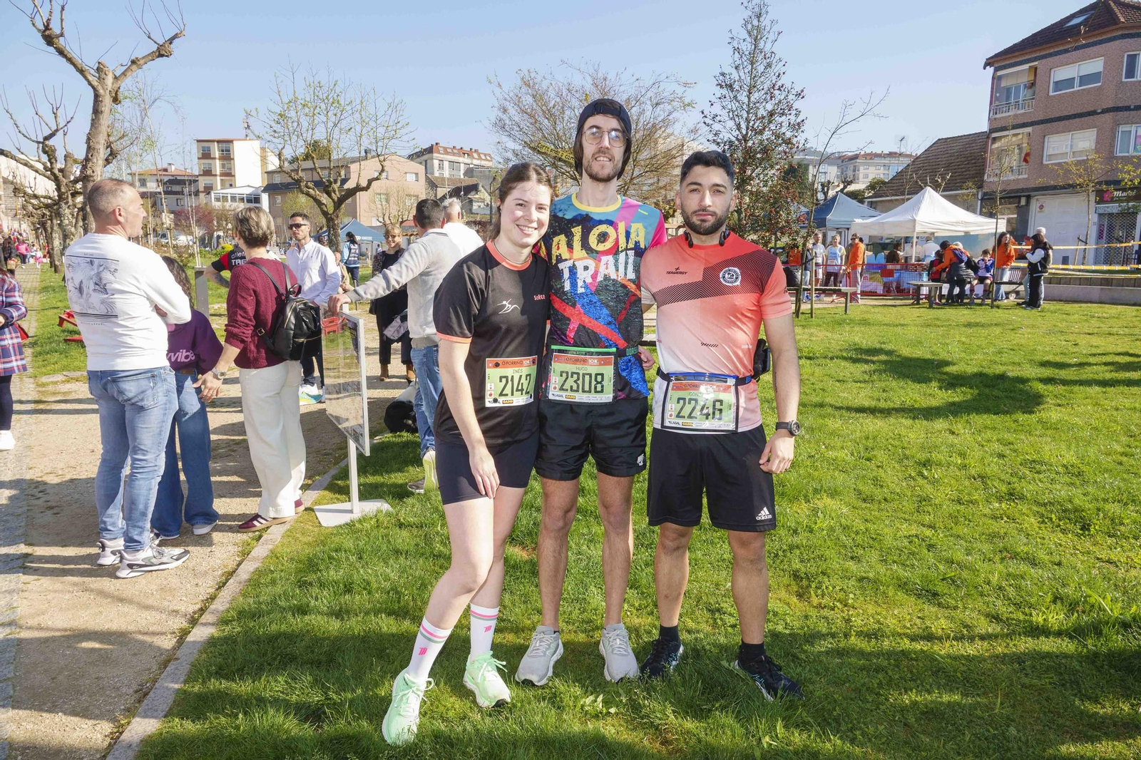 Galería | Pequeños y mayores se divierten en la 10K de Porriño