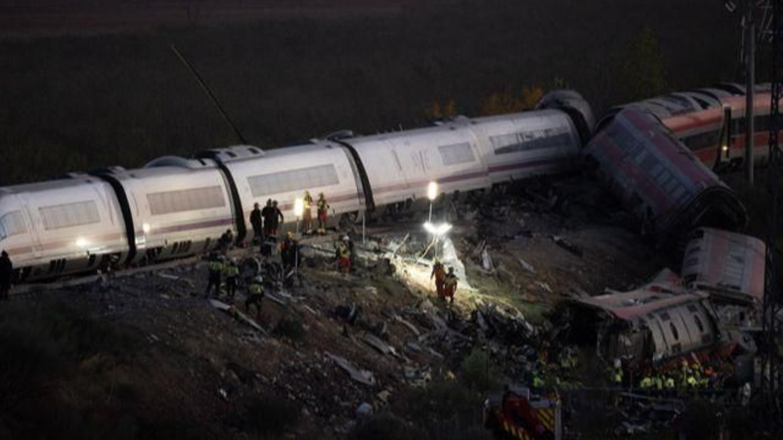 Continúan las labores de rescate en Udra, donde se produjo