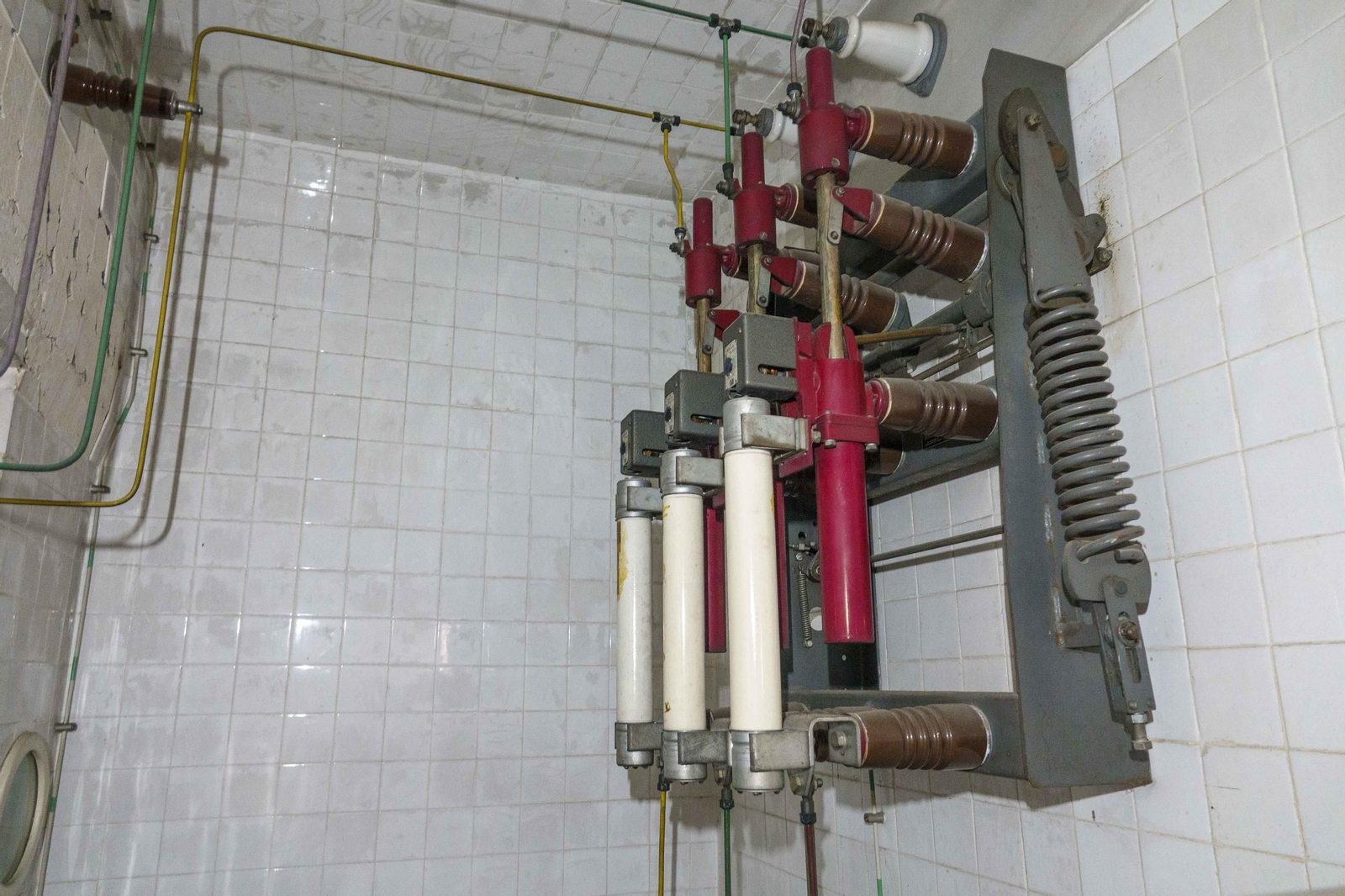 Galería | El interior del búnker nuclear que se esconde en O Castro