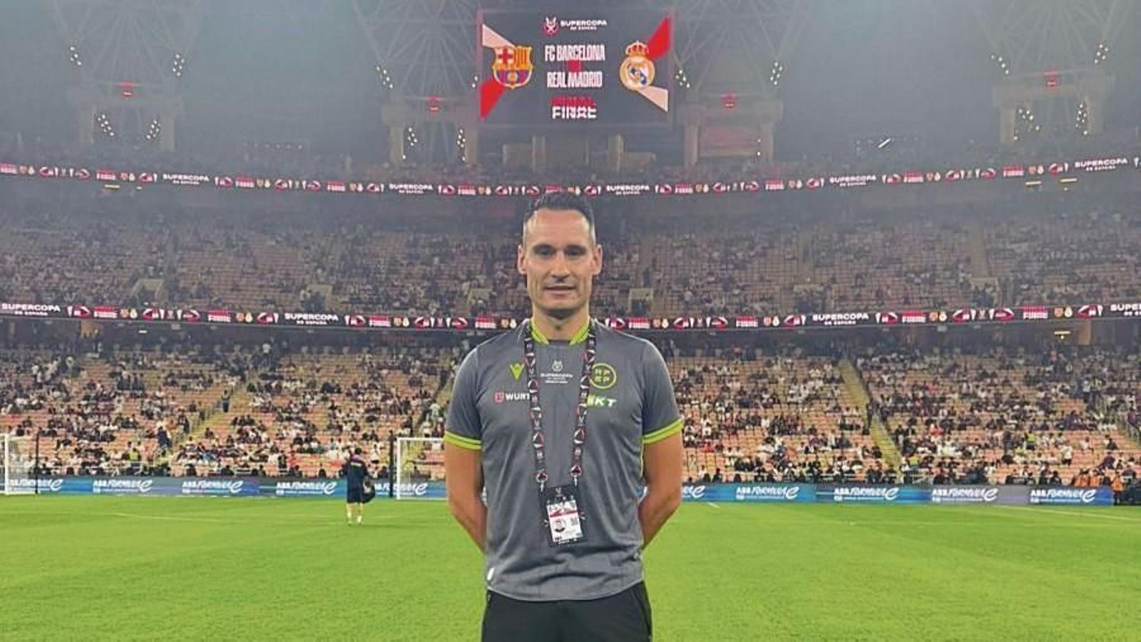 El árbitro asistente vigués Adrián Díaz González será internacional a partir del próximo 1 de enero.