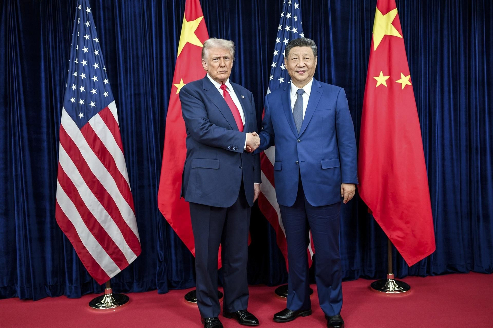 Los presidentes de Estados Unidos y China en Busan, en octubre de 2025