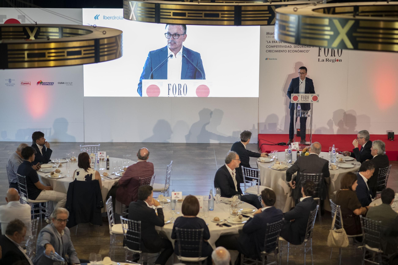 Galería | Mario Ruiz-Tagle, CEO de Iberdrola España, congrega a numerosas personalidades e invitados en el Foro La Región