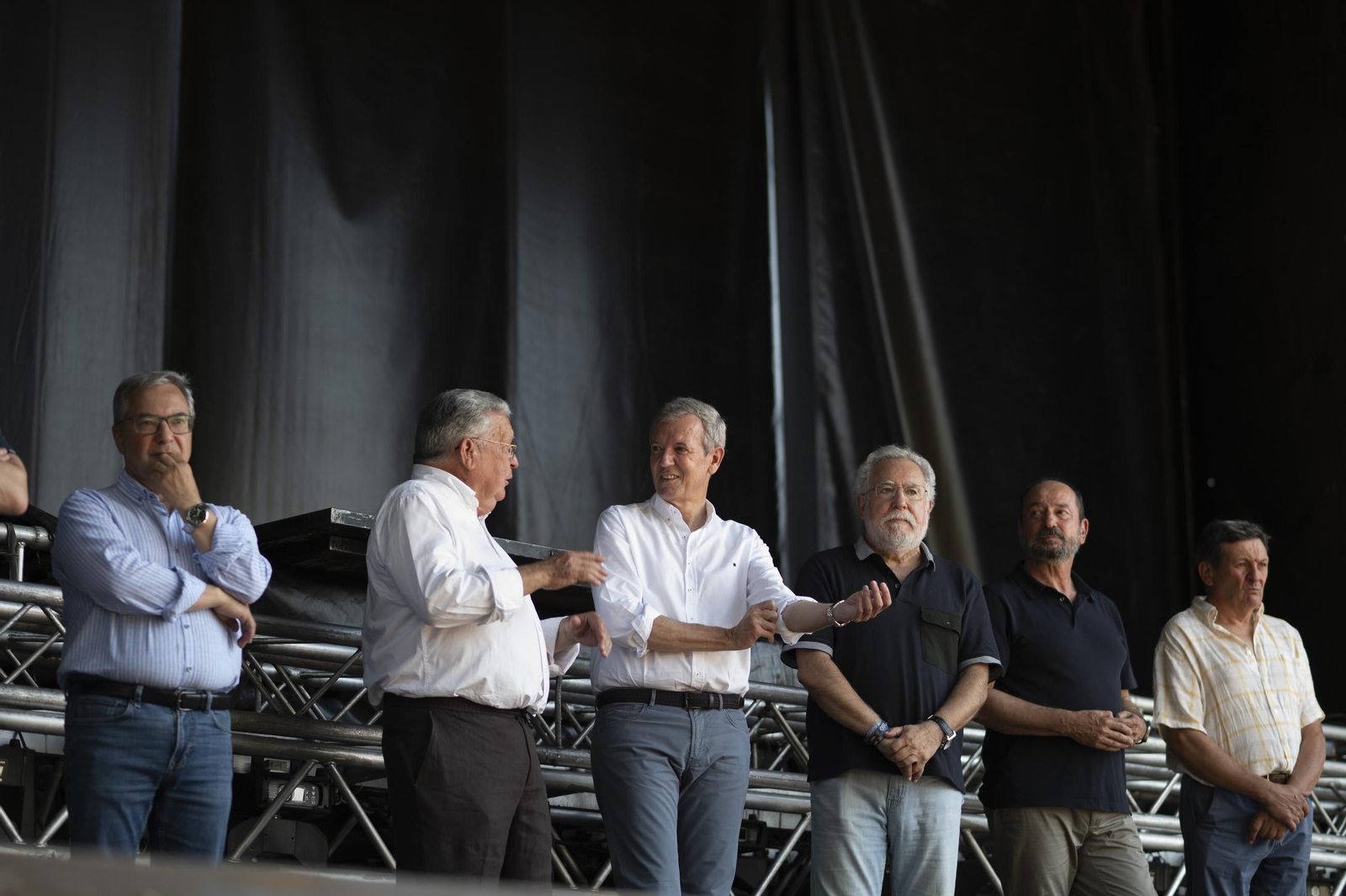 Galería | Cea disfruta de la Festa do Pan de Cea bajo un intenso calor