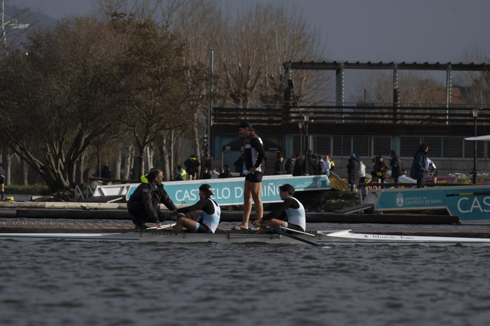 Galería | Castrelo de Miño disfruta con el Campeonato Gallego de Remo de larga distancia
