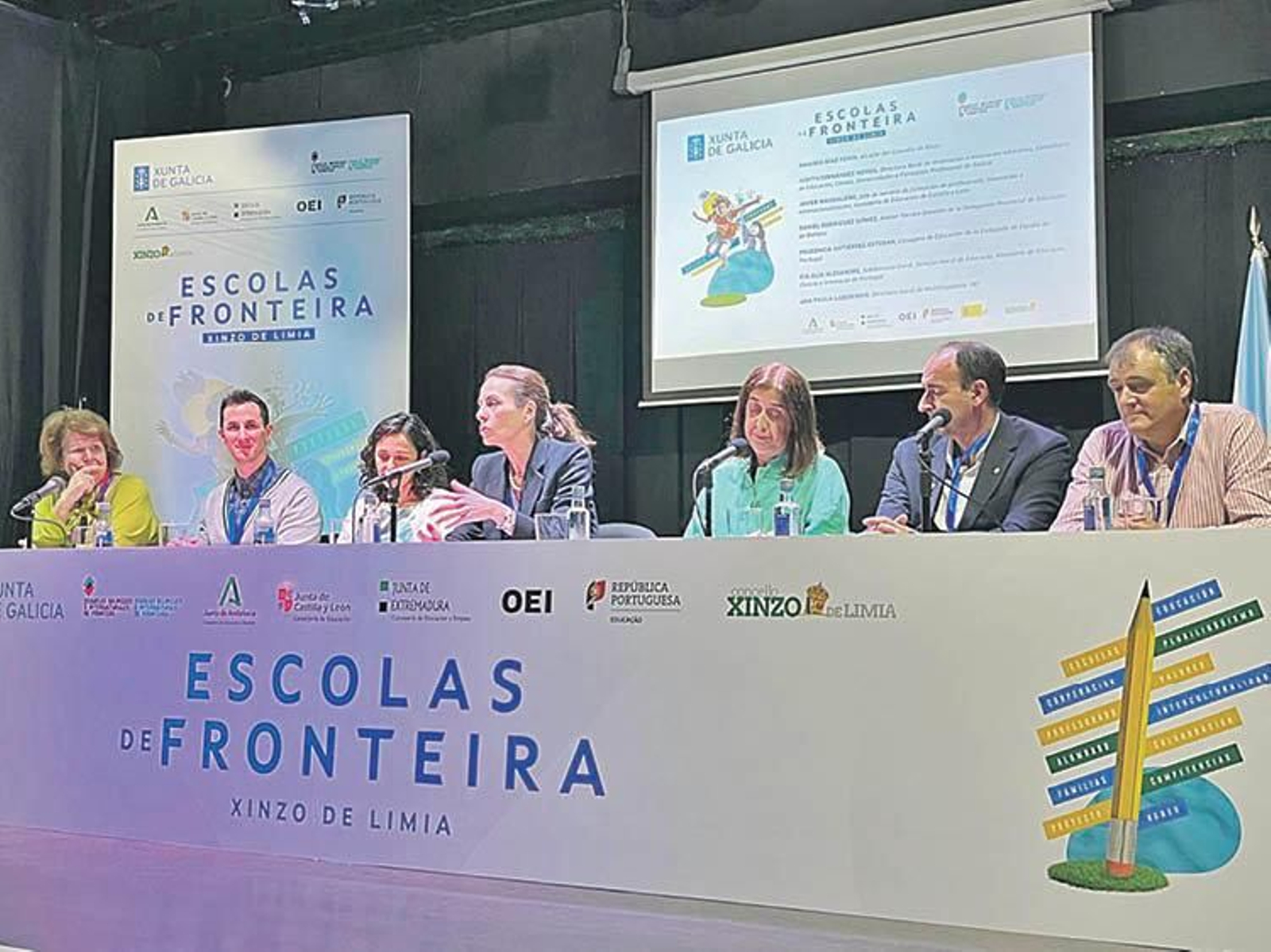 Ana Paula Laborinho, Daniel Rodríguez, Prudencia Gutiérrez, Judith Fernández, Eulália Alexandre, Javier Magdaleno y Amador Díaz, participaron en el encuentro internacional de Xinzo, del primer curso del programa “Escolas de fronteira”