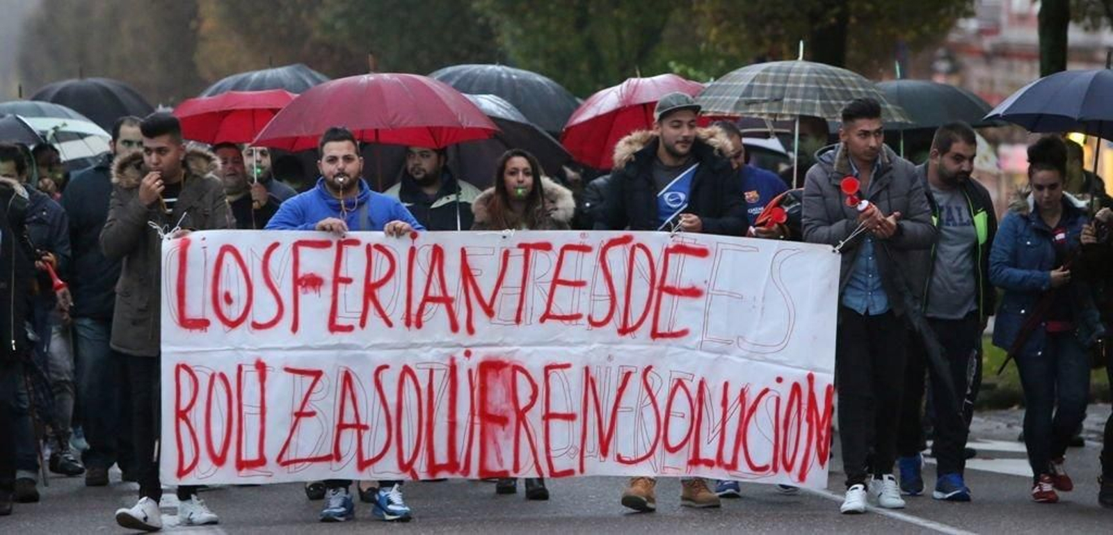 Los feriantes de Bouzas, afectados por el cierre, llevaron a cabo varias manifestaciones.