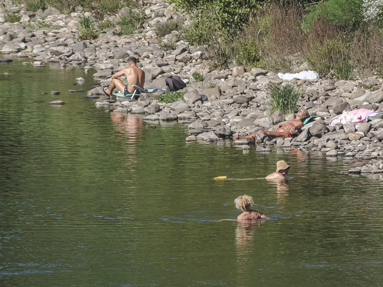Galería | Ourense vive un día atípico de calor veraniego en septiembre