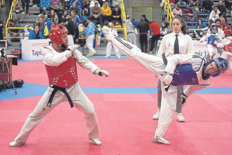Durante el sábado compitieron medio millar de taekwondistas en la modalidad combate y en la jornada dominical lo hicieron otros tantos deportistas en las categorías de técnica, freestyle y exhibición.