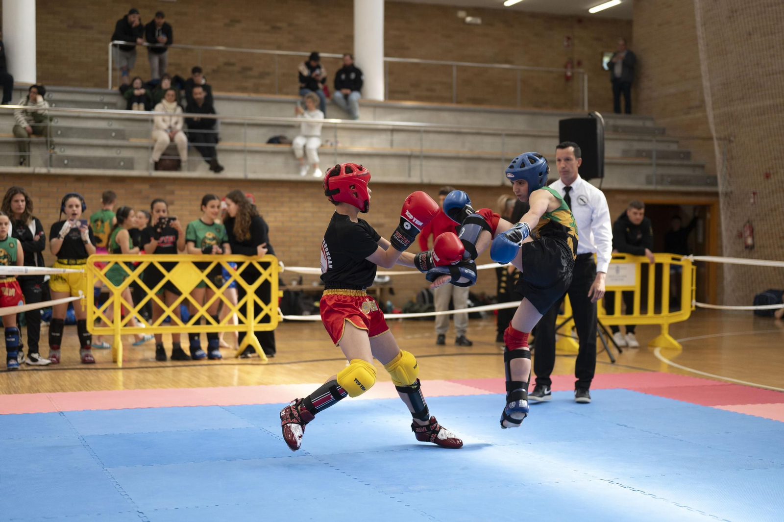 Galería | San Cristovo de Cea celebra su primer torneo de kick boxing