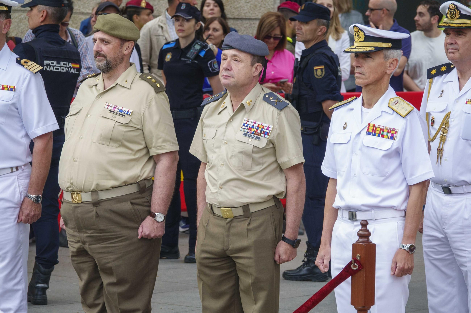 Galería | Comienza la programación del Día de las Fuerzas Armadas en Vigo