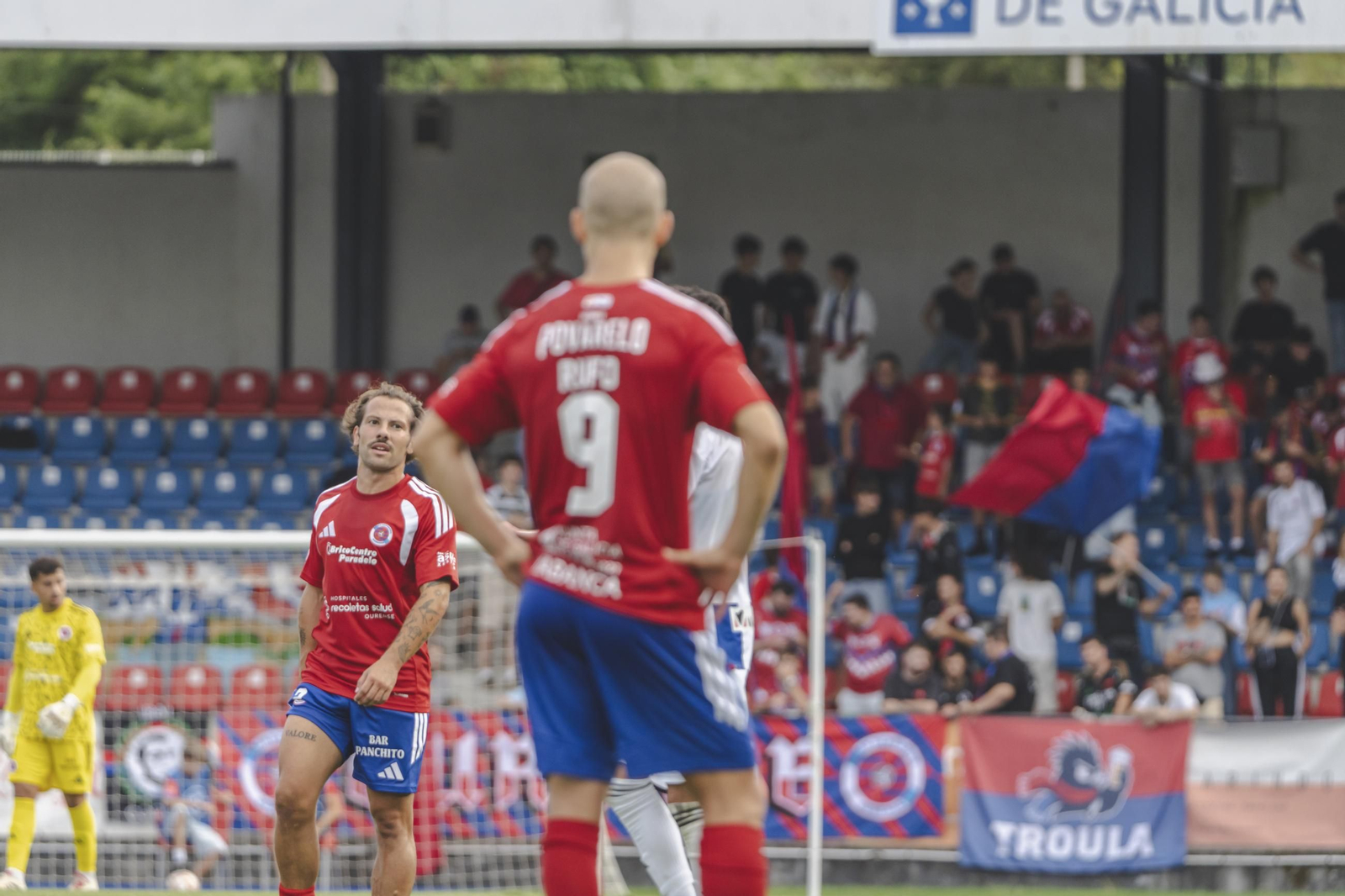 Galería | O Couto disfruta con el estreno de la UD Ourense en Primera Federación, en fotos