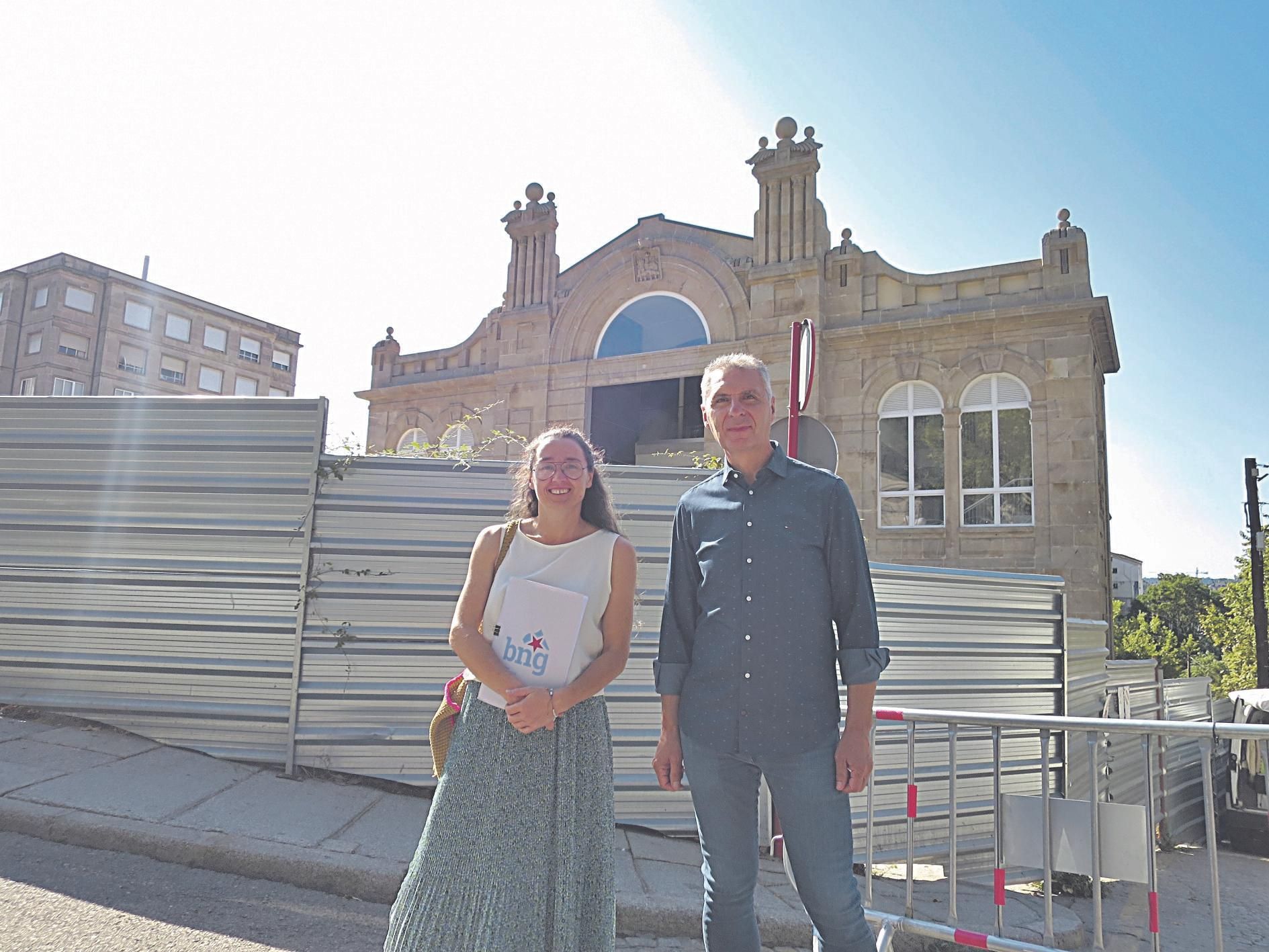 Rhut Reza y Luis Seara, candidato del BNG.