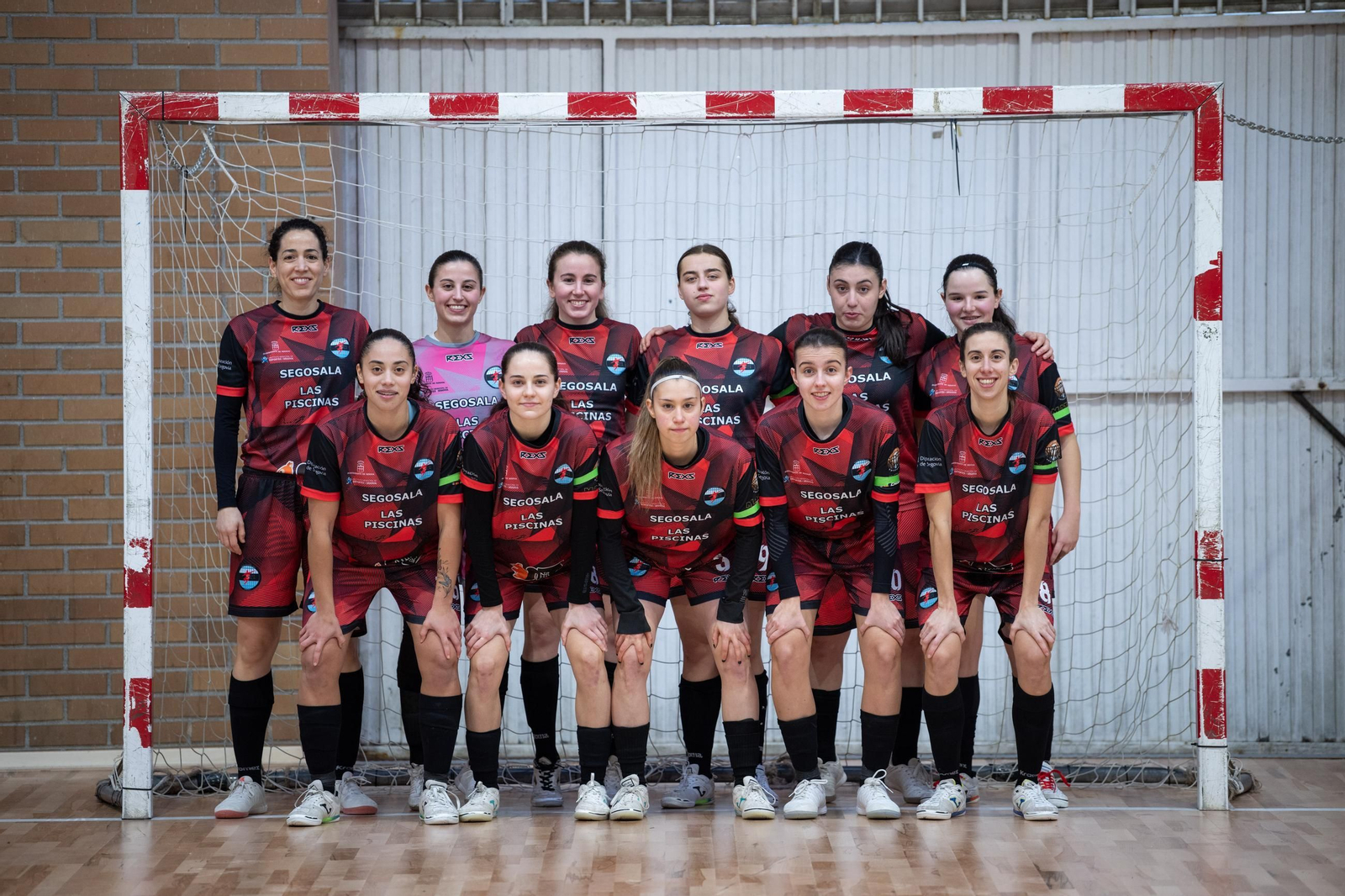 Galería | Así se vivió el intenso duelo entre el Estrela Cortega y Segosala