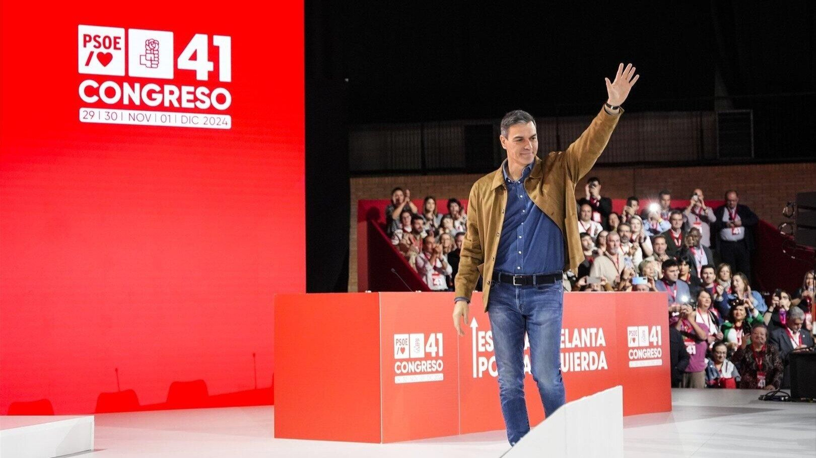 Pedro Sánchez, en el 41 Congreso Federal del PSOE en Sevilla. // EP