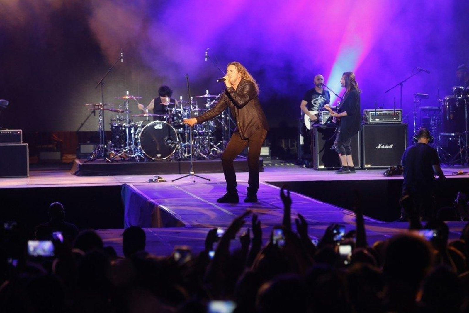 Concierto de Maná en Vigo 036 // Lanfoco