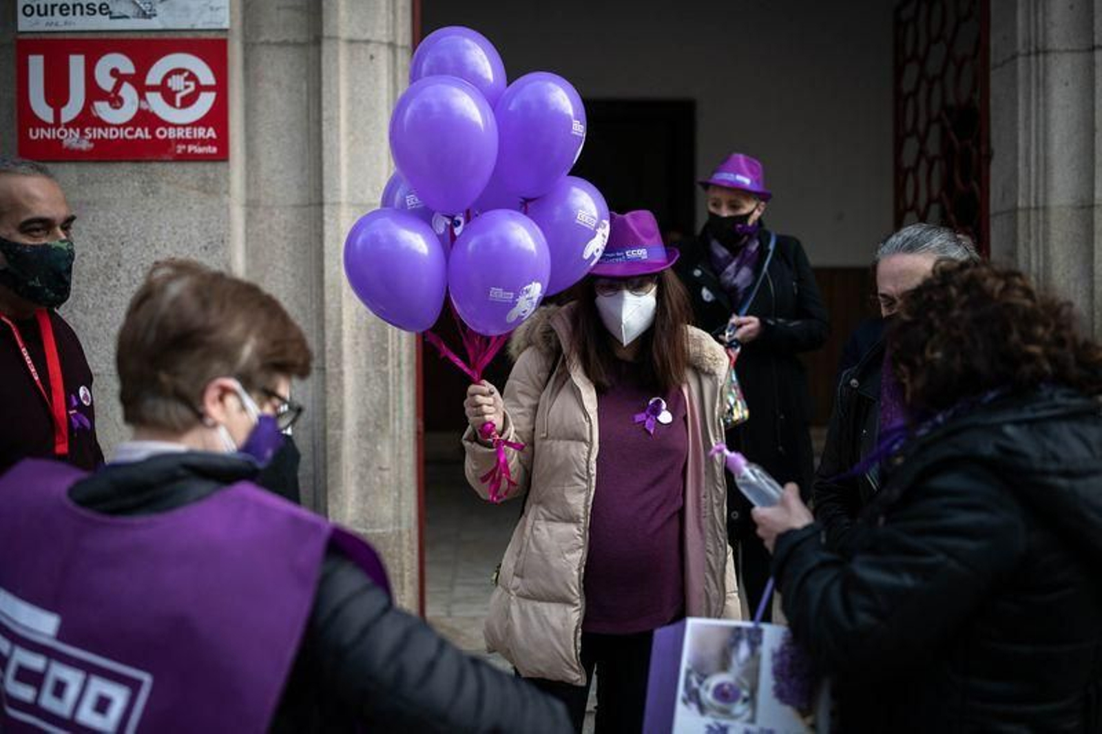Concentración de los sindicatos UGT-CCOO por el 8M (ÓSCAR PINAL).