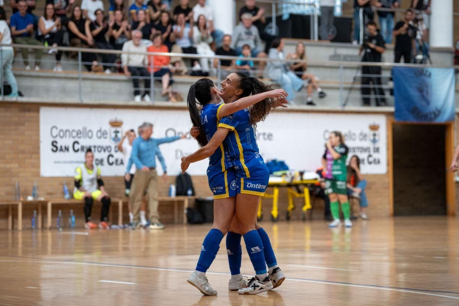 El Ontine regresó a la competición sonriendo.