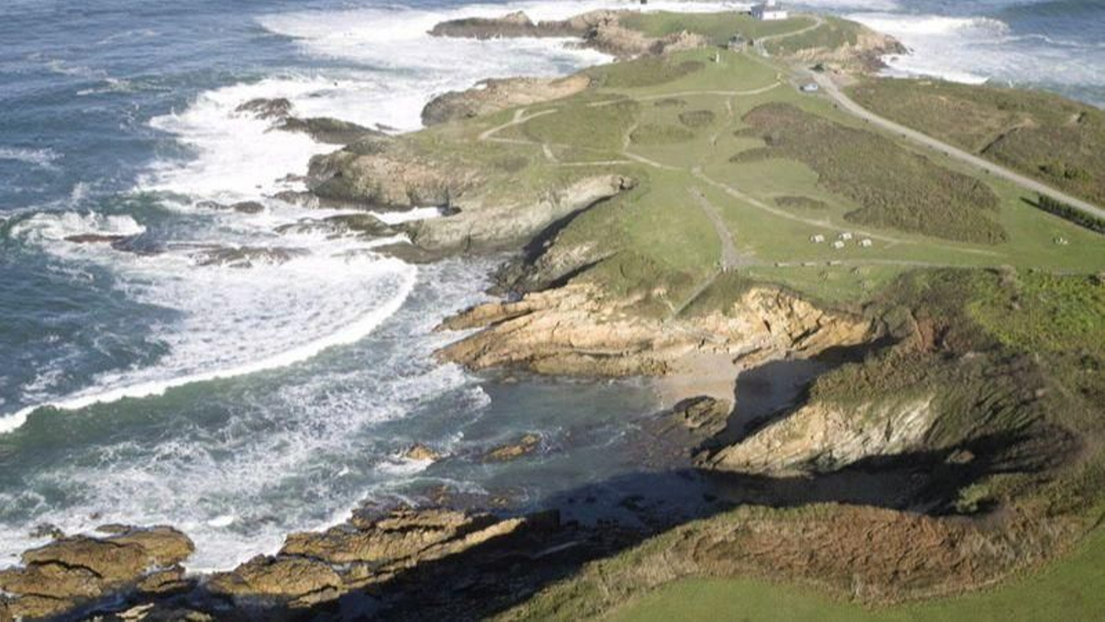 Playa de Rocas Brancas, en Vilaselán (Ribadeo).