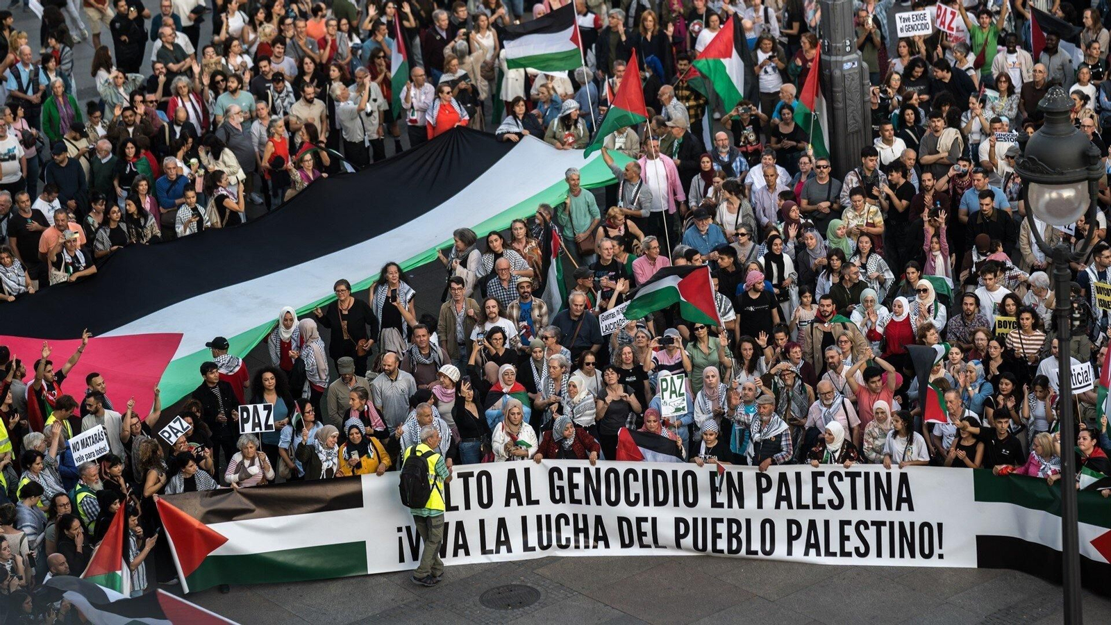 Cientos de personas durante una manifestación a favor de Palestina en Madrid. // Europa Press