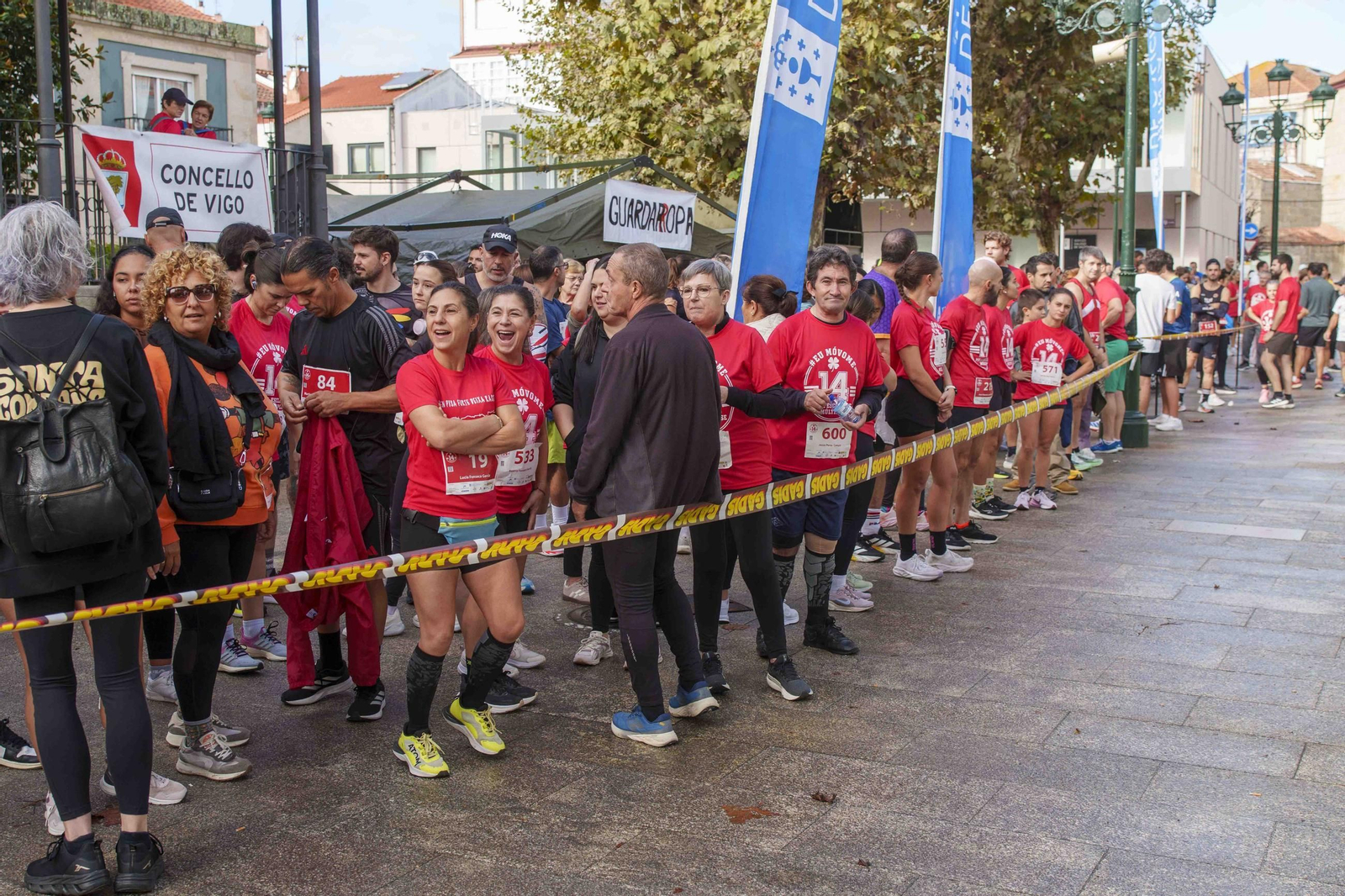 Galería | Carrera por la esclerosis múltiple en Bouzas