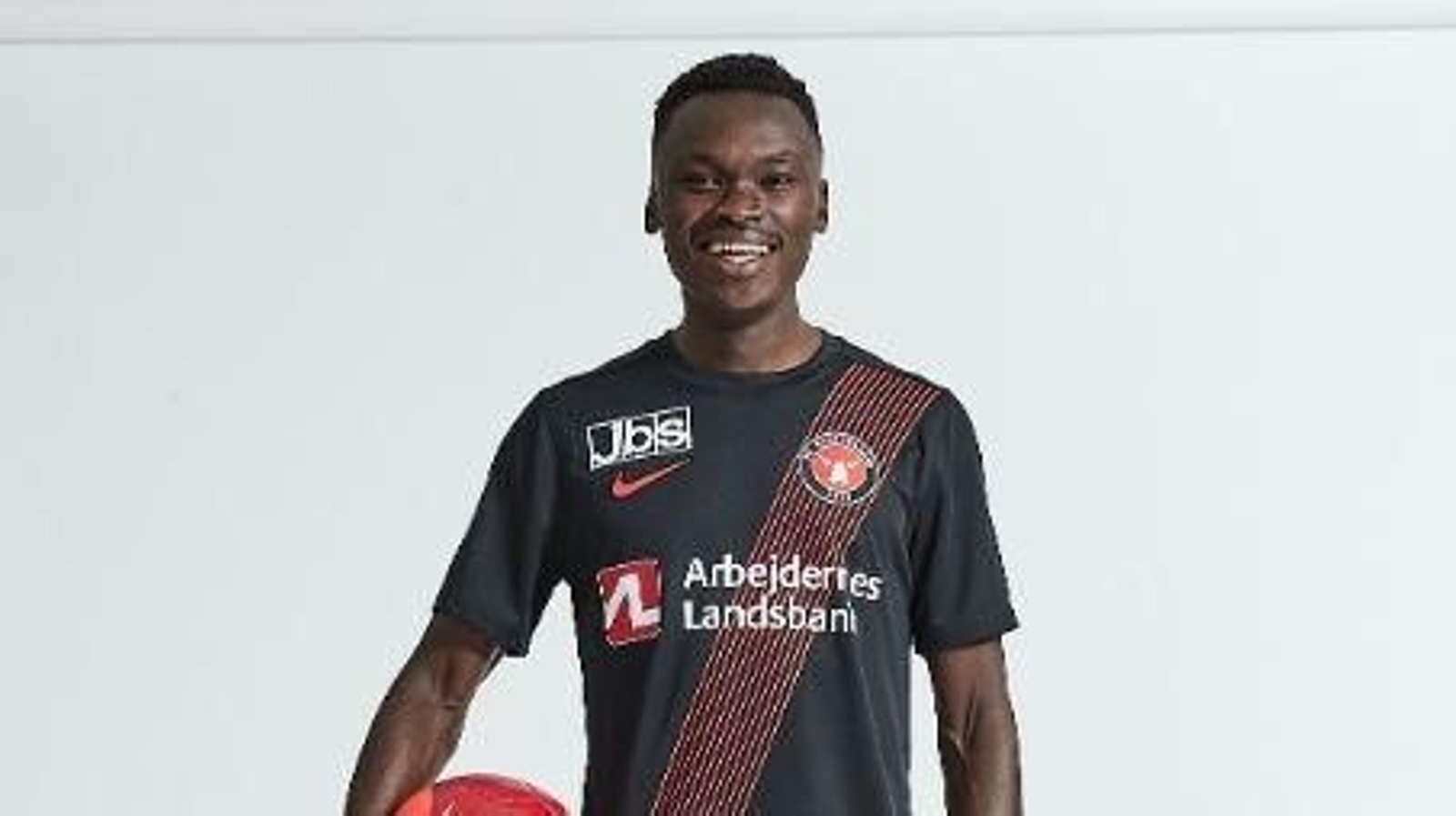 Pione Sisto