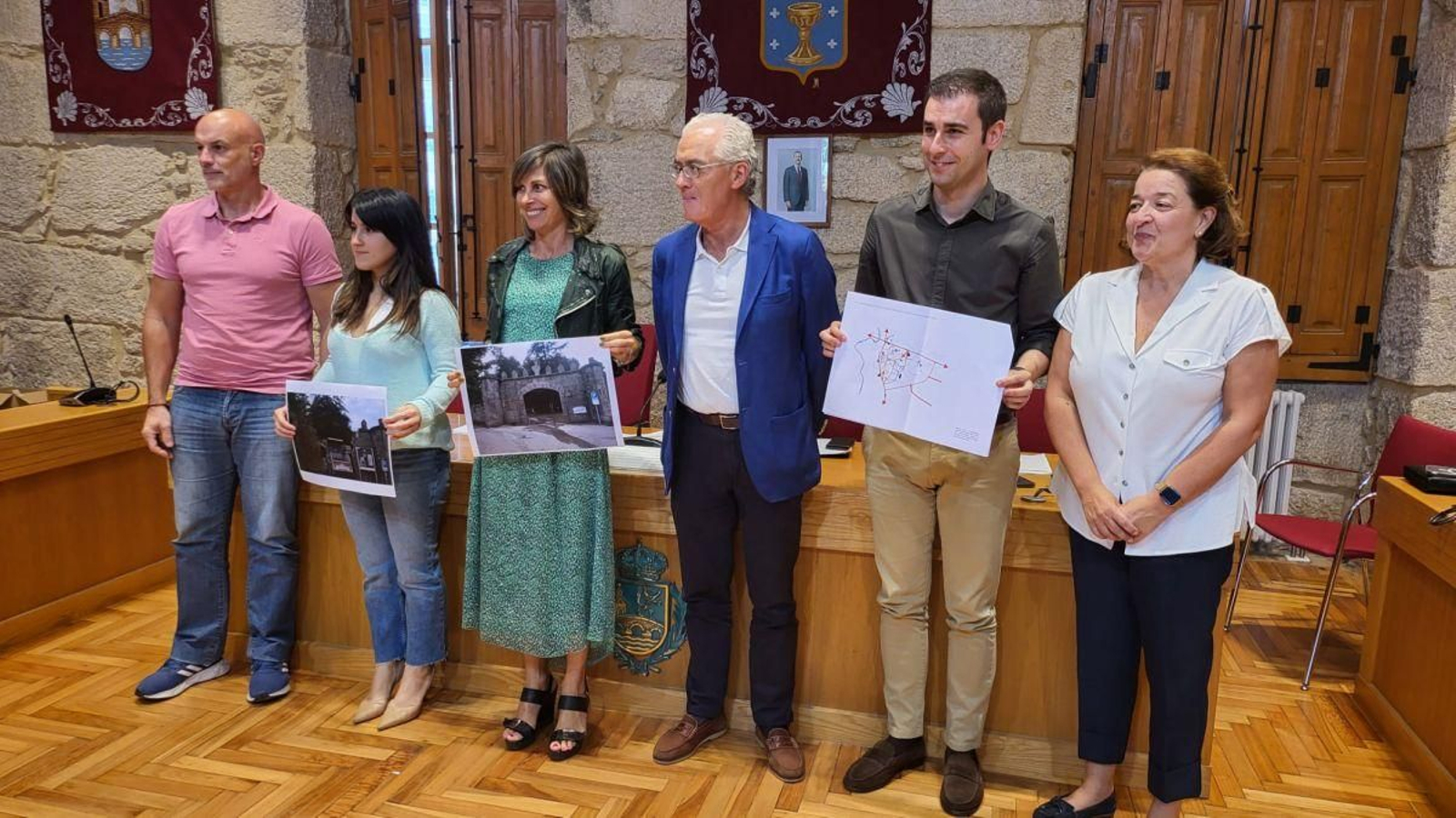 Ricardo González, Sivia Fernández, Nava Castro,  Jesús Cao, Francisco Represas y Raquel Plana.