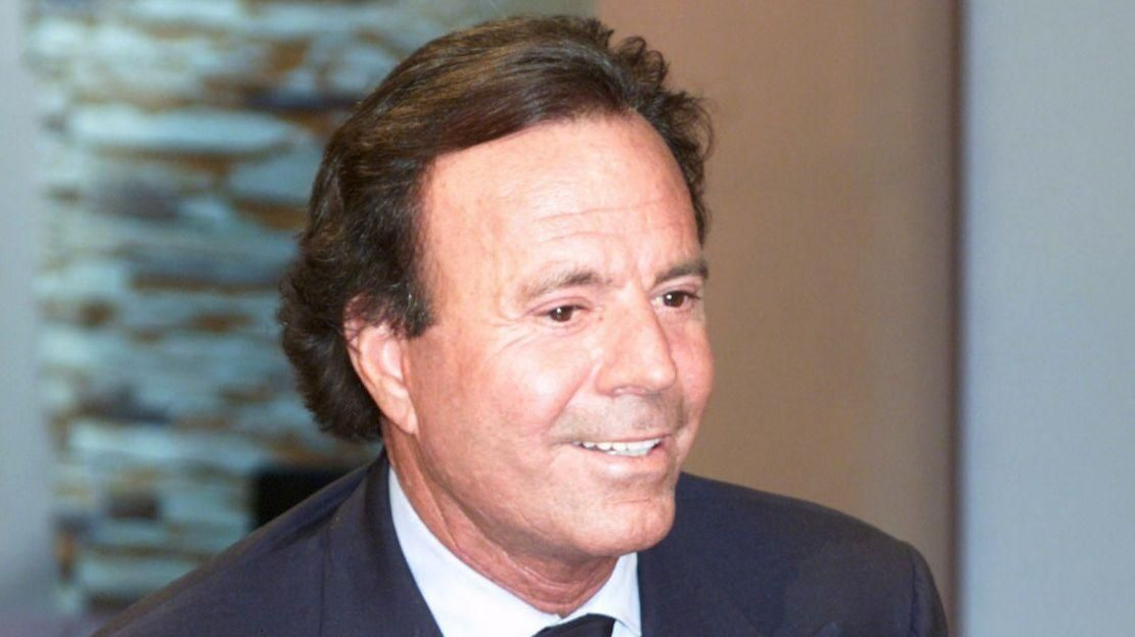 Julio Iglesias