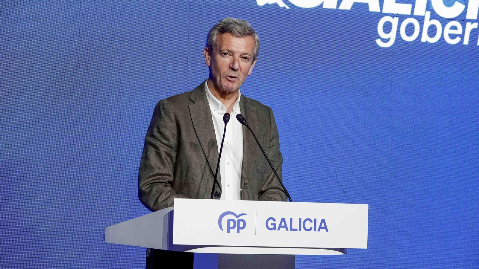 Galería | Rueda lidera el acto del PPdeG en Vigo y hace balance del mandato