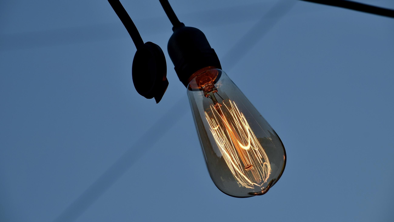 La electricidad, a la baja