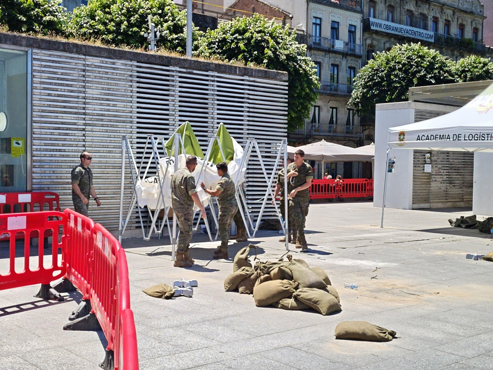 Galería | Las Fuerzas Armadas recogen sus bártulos tras una semana en Vigo