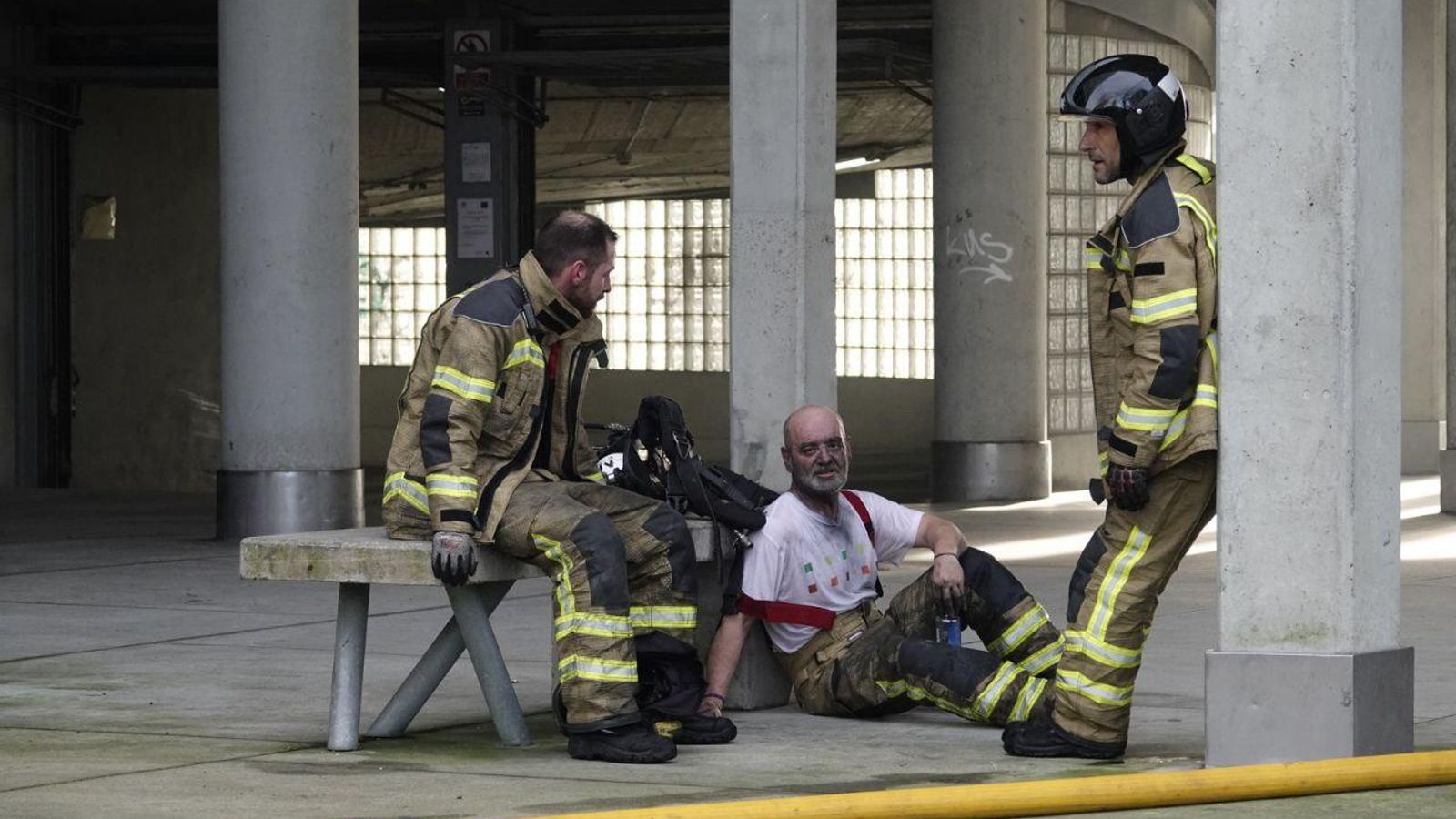 Incendio en Navia, Vigo (1)