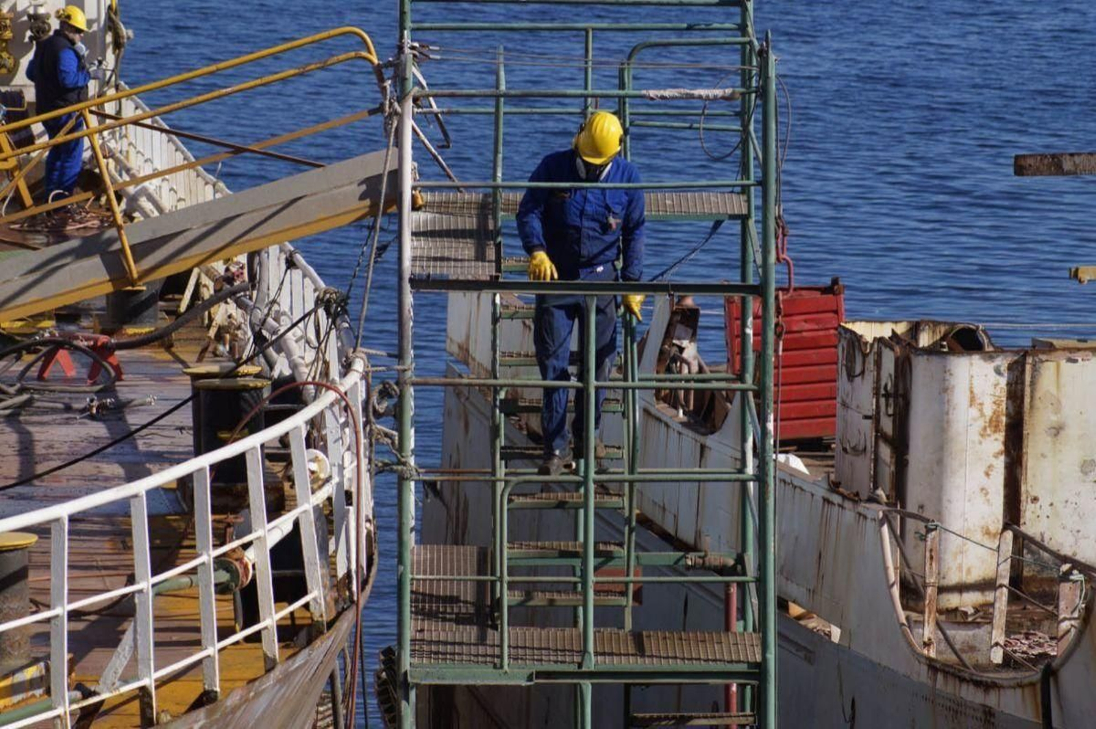 La industria, uno de los sectores que más redujo la oferta de empleo el año pasado.