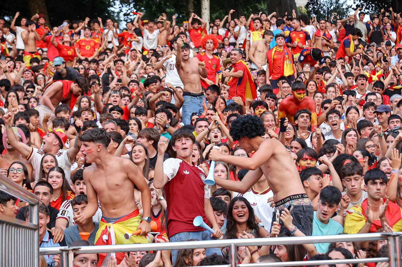 Galería | Vigo celebra la victoria de España en el Mundial 2026