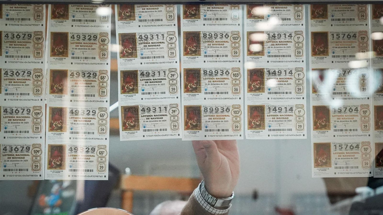 Décimos de loteria en una administración