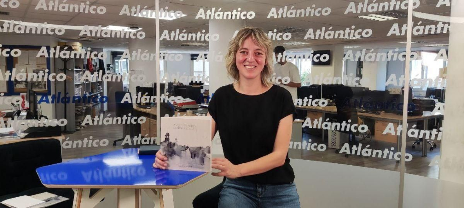 Amelia Palacios en el set de Atlántico TV.