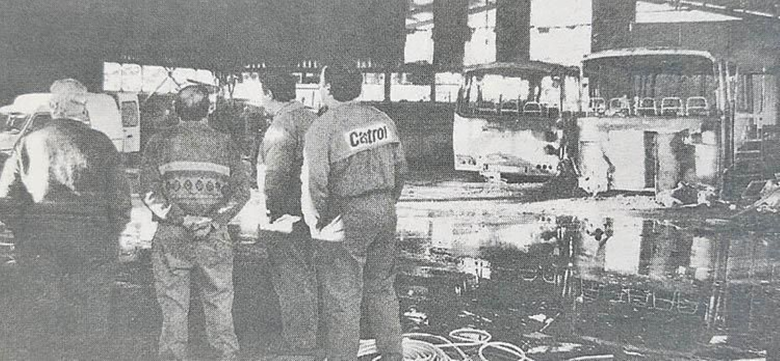 Imagen de la nave tras el incendio.