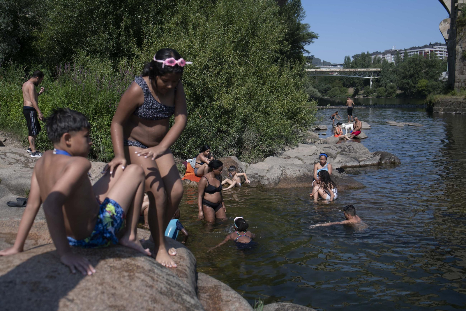 Galería | Ourense vive un domingo asfixiante a más de 40 grados, en fotos