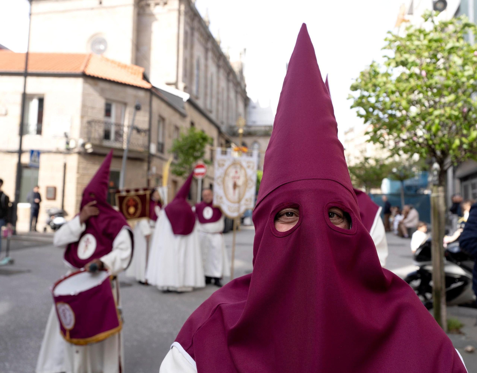 Galería | La Borriquita llena de fe y color las calles de Vigo