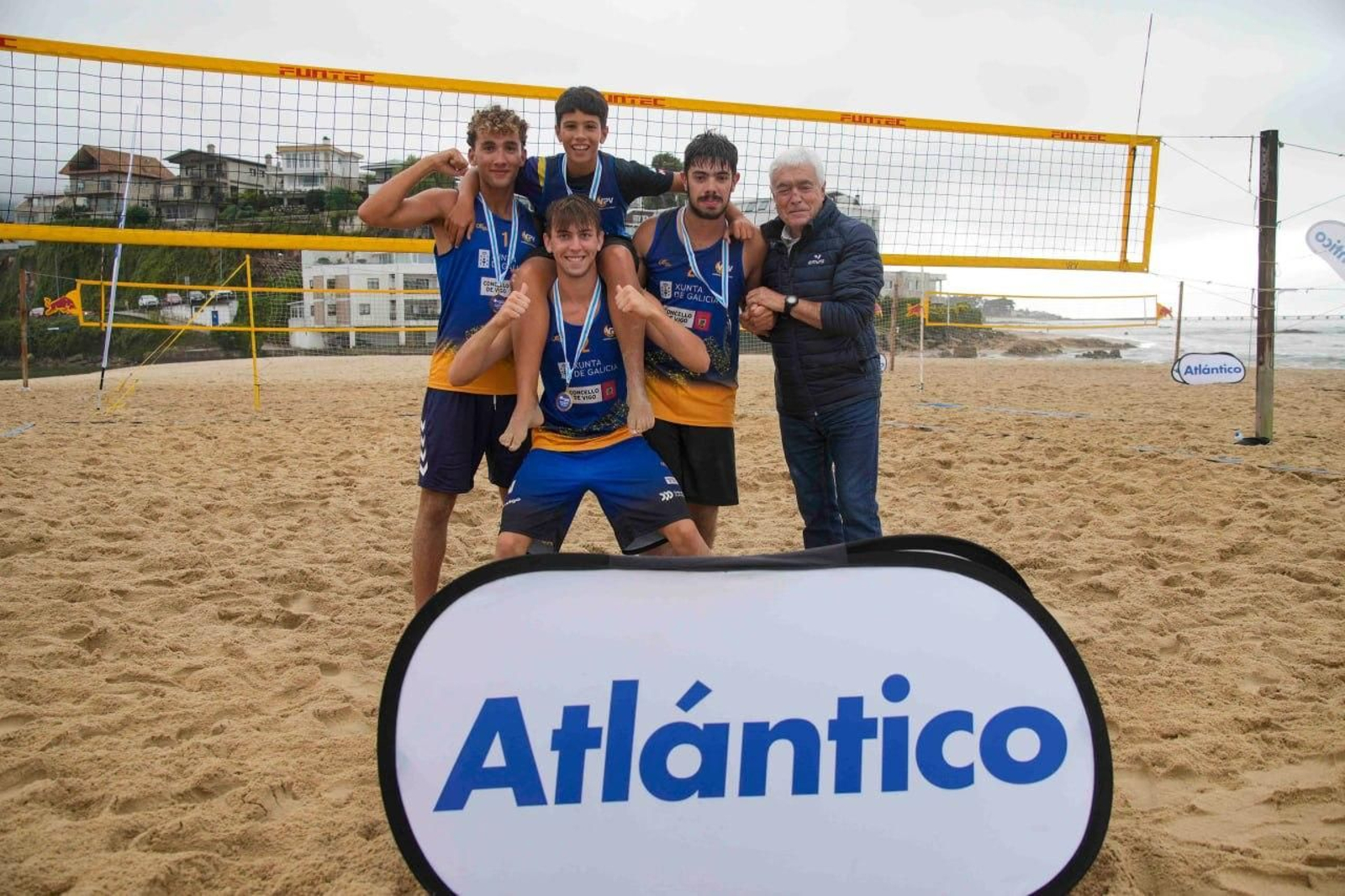 Galería | Dos días de vóley playa en Samil con Atlántico