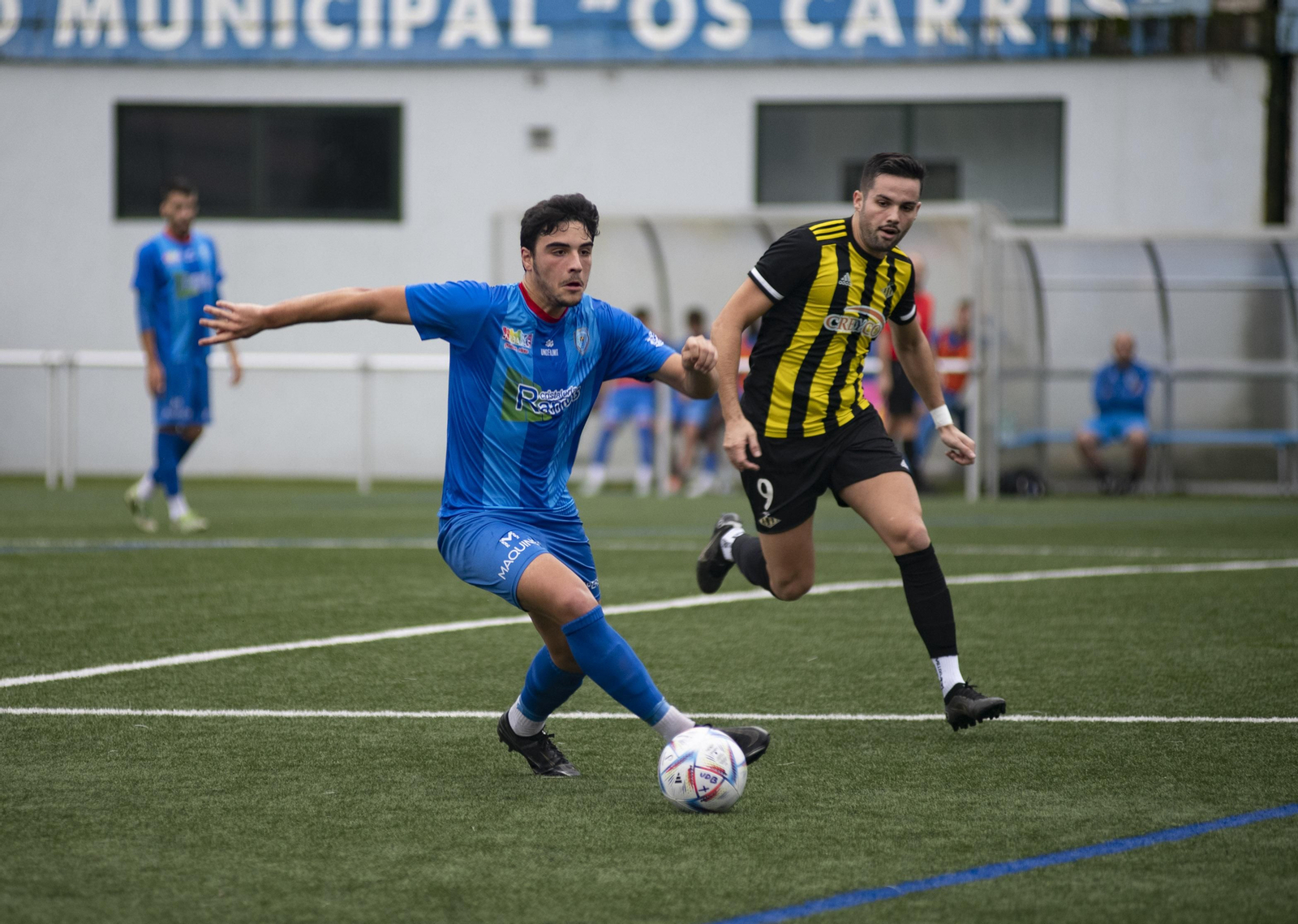 A Valenzá (Barbadás). 20/11/2022. Partido de fútbol de Preferente autonómica entre  a UD  Barbadás e o Ribadumia.
Foto: Xesús Fariñas