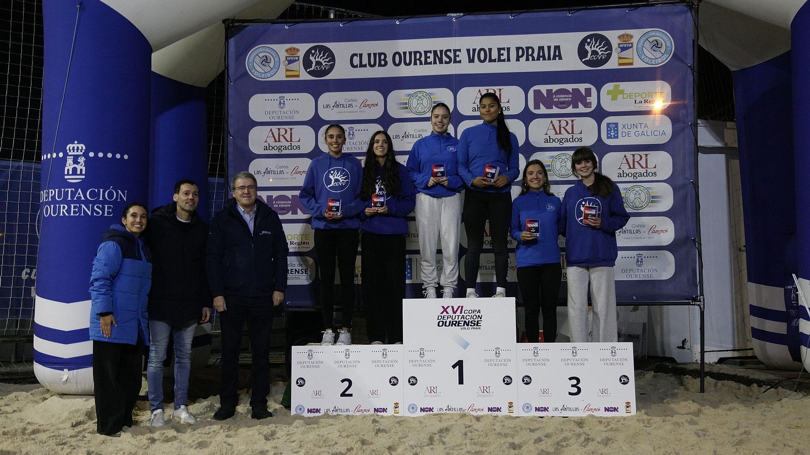 Galería | El voley playa entrega sus reconocimiento a los mejores de la Copa Diputación