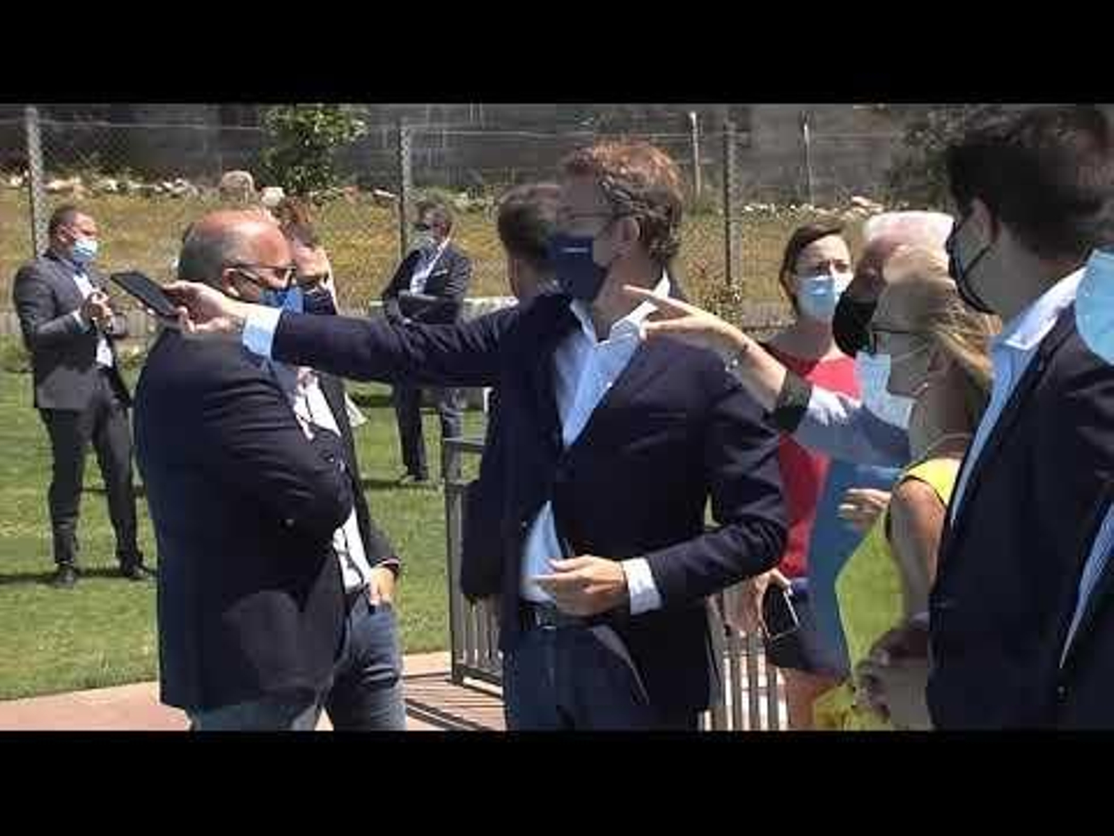 Feijóo visita el albergue de peregrinos de A Gudiña 27.7.21