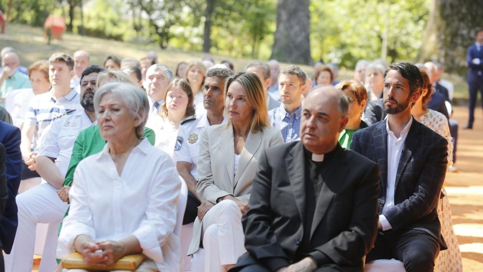 Acudieron políticos del PP, como Marta Fernández Tapias, y del PSOE.