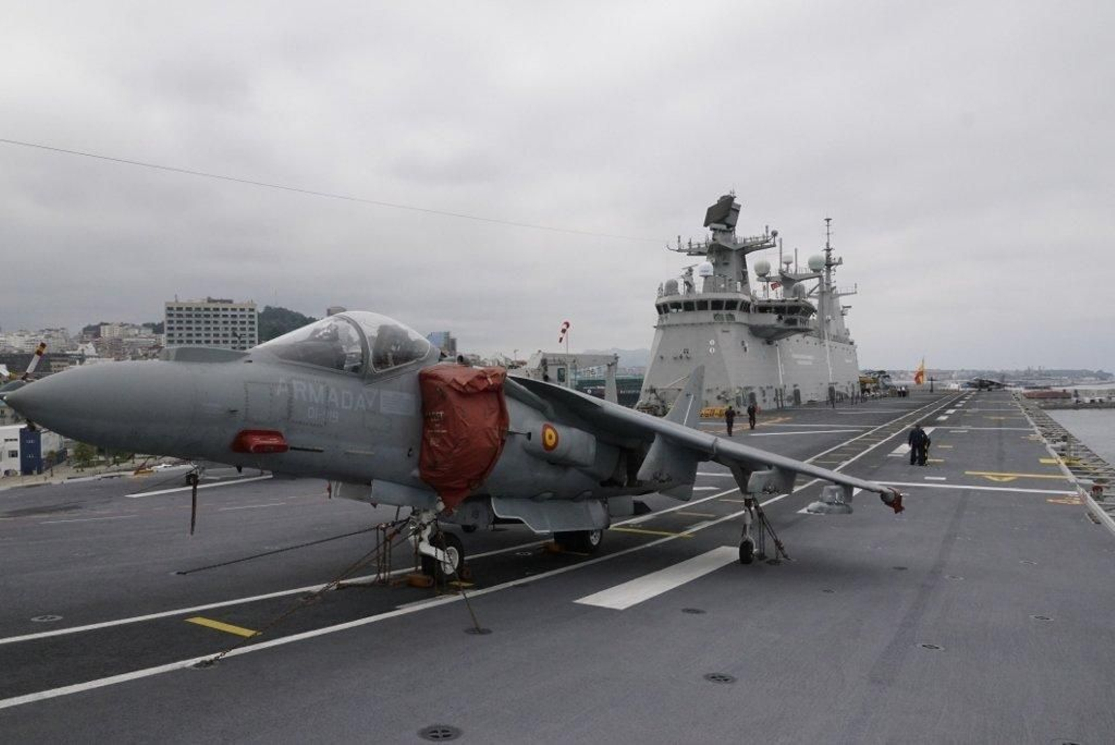 El portaviones Juan Carlos I en Vigo  (88) (1024x684)