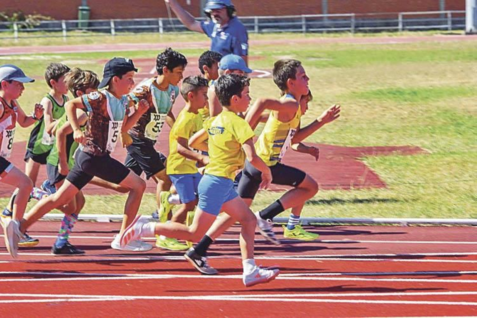 Las altas temperaturas fueron un invitado más al Circuito Deputación.