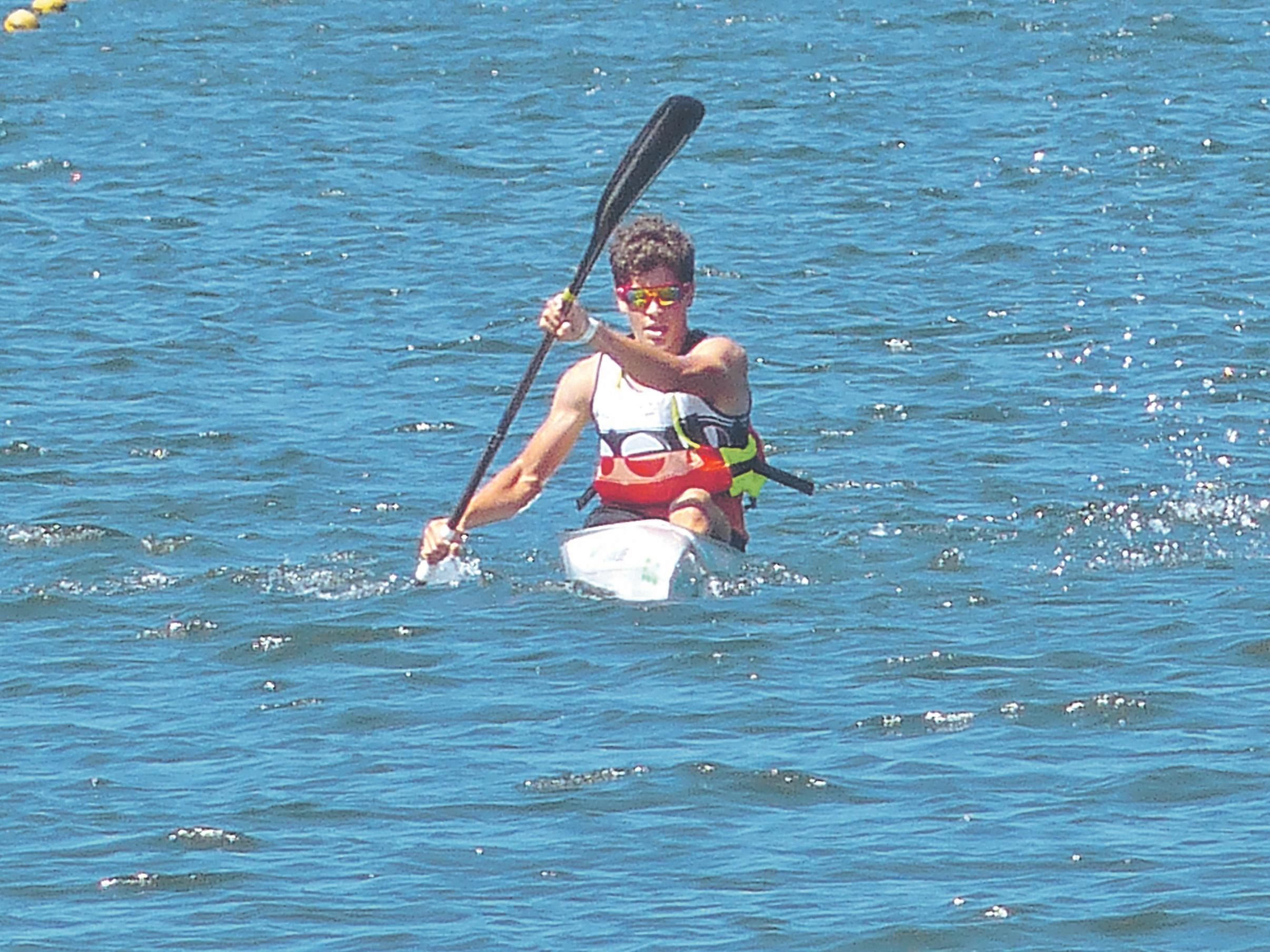 El palista Lucas Chao.