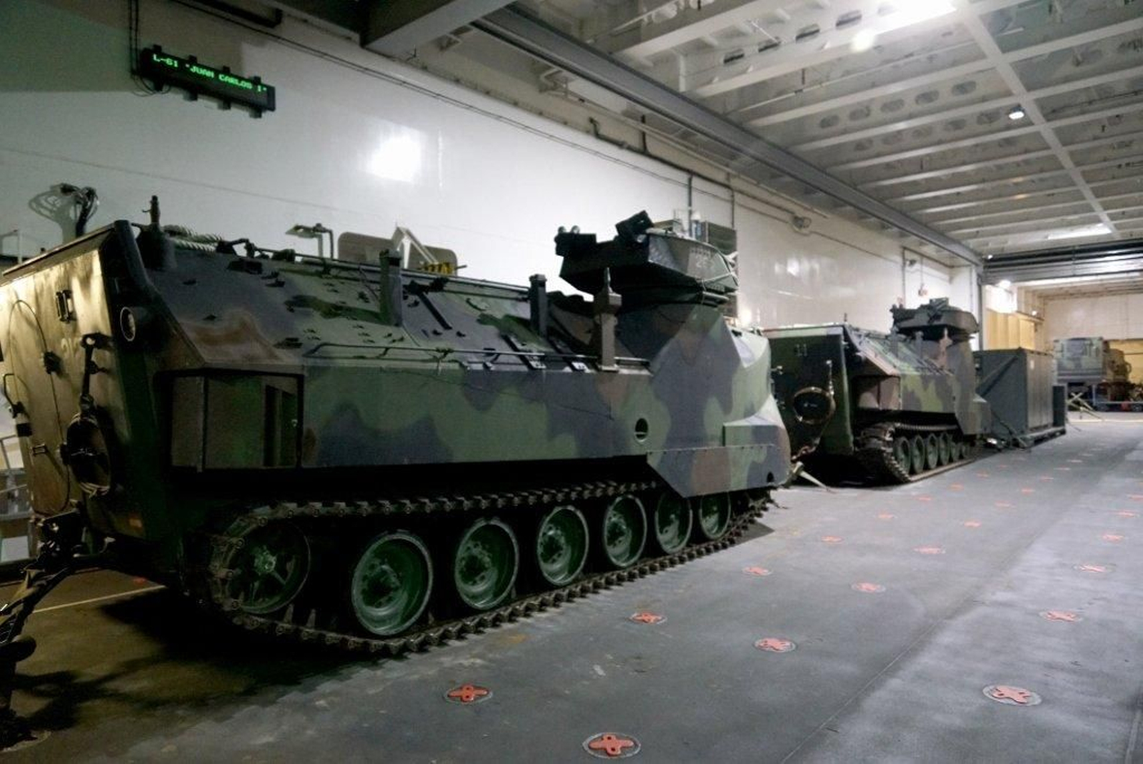 El portaviones Juan Carlos I en Vigo  (13) (1024x684)