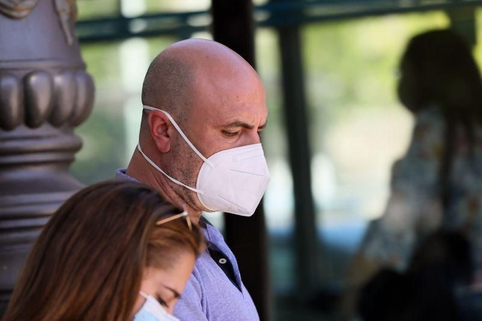 La mascarilla, clave en esta época. (FOTO: José Paz)