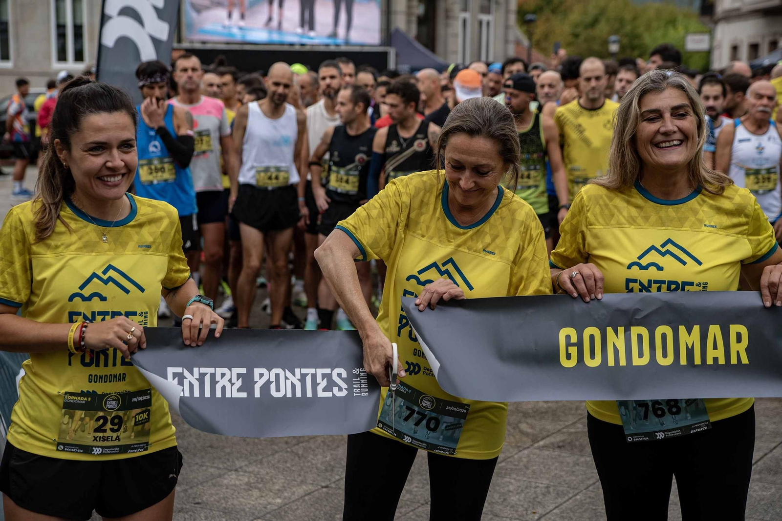Galería | Gondomar celebra la carrera 'Entrepontes'